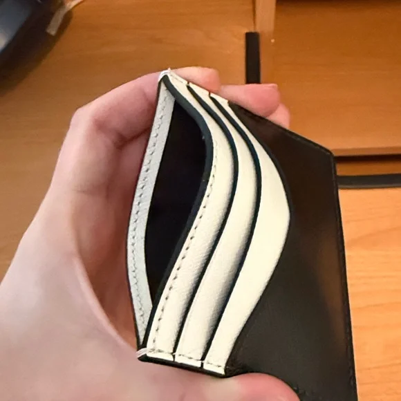 Kate Spade Black and White Card Case - Picture 4 of 5